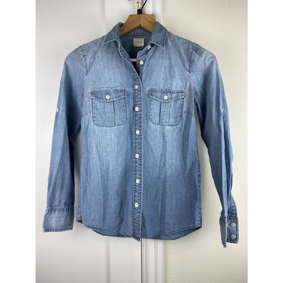 J. Crew Tops - J. Crew Women's Size XXS Light Wash Chambray Roll Tab Sleeve Button Up Shirt